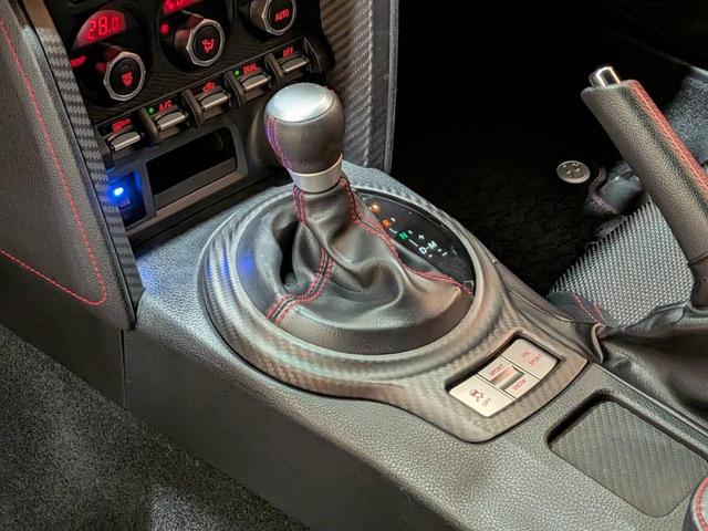 �P�I�[�i�[�^�u�r�b�X�|�[�c���[�h�^�p�h���V�t�g�^�X�}�[�g�L�[�^�d�s�b�^������h�~���u�^�J���b�c�F���A�i�r�^�o�b�N�J�����^�g�h�c�I�[�g���C�g�^�����`�v