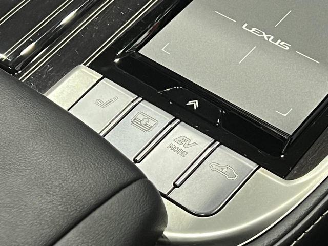 ＬＳ ＬＳ５００ｈ　Ｉパッケージ　サンルーフ／マークレビンソンサウンド／黒本革電動メモリーシート／シートベンチレーション／３眼ＬＥＤ／ＨＵＤ／レクサスセーフティシステム＋Ａ／デジタルインナーミラー／パノラミックビューモニター（36枚目）