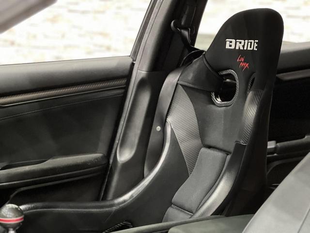 シビック ハッチバック　ホンダセンシング　６速ＭＴ／ＢＬＩＴＺフロントスポイラー／社外リアウイング／ロッソモデロマフラー／ＨＫＳ車高調／ＡＤＶＡＮＲａｃｉｎｇ１８ＡＷ／ＢＲＩＤＥシート／無限シフトノブ／クルーズコントロール／純正ナビ／ＥＴＣ（37枚目）