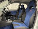 WRX STi 4WD/6速MT/アプライドE/ダウンサス/ブレンボキャリパー/STiエアロ&マフラー/カロッツェリアウーファー&ナビ/ETC/HKSターボタイマー/ブーストメーター/純正AW/HIDヘッドライト(34枚目)