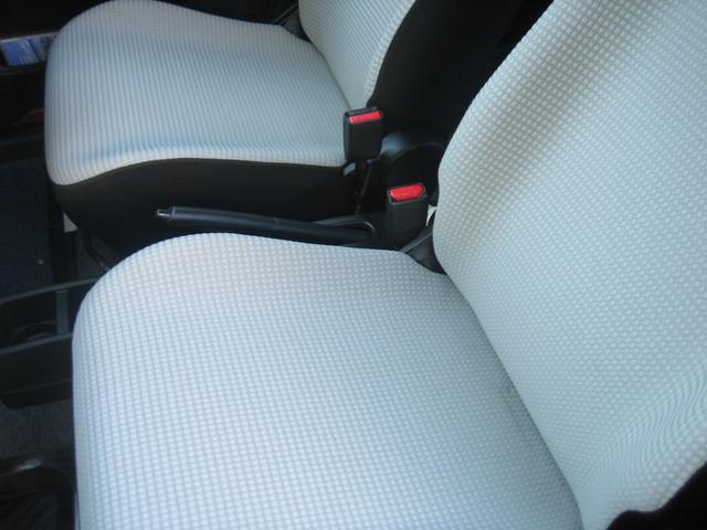 ドライバーシートはヒーターでポヤポヤ