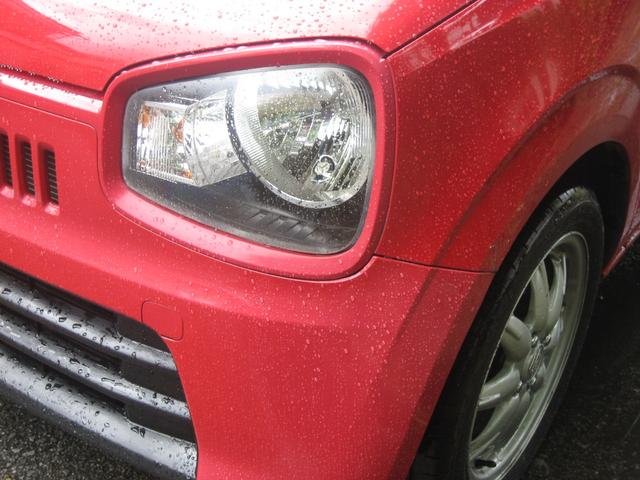 左フェンダーチョイと傷あり