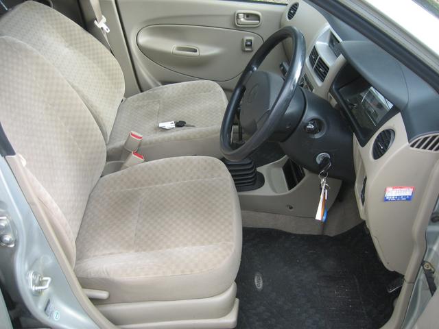 ミラ L 5速 マニュアル クラッチ付き エアコン パワステ パワーウインド ラジオ リモコンキー 電動格納ミラー 集中ドアロック 夏タイヤ付き 54000キロ(6枚目)