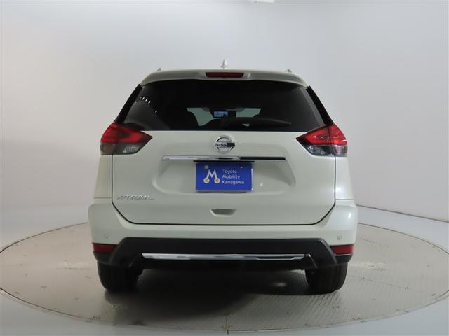 エクストレイル ２０Ｘｉ　レザーエディション　純正ナビ・後席モニター・アラウンドビューモニター・デジタルインナーミラー・ＬＥＤヘッドライト・パワーバックドア・シートヒーター（2枚目）