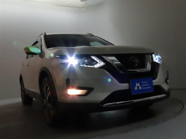 エクストレイル ２０Ｘｉ　レザーエディション　純正ナビ・後席モニター・アラウンドビューモニター・デジタルインナーミラー・ＬＥＤヘッドライト・パワーバックドア・シートヒーター（18枚目）