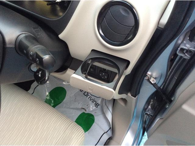 E ワンセグナビ キーレスキー Wエアバック ABS ライトレベライザー ベンチシート マット バイザー 買取直販車両(24枚目)