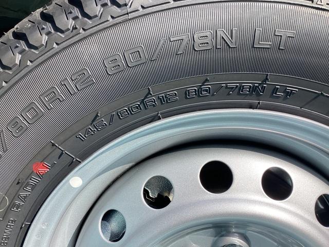 ハイゼットトラック ジャンボエクストラ　ＬＥＤヘッドライト　荷台ライト　スマートキー　電動格納ミラー　ＣＶＴ　３方開　パワステ　エアコン　リクライニングシート　届出済未使用車（7枚目）