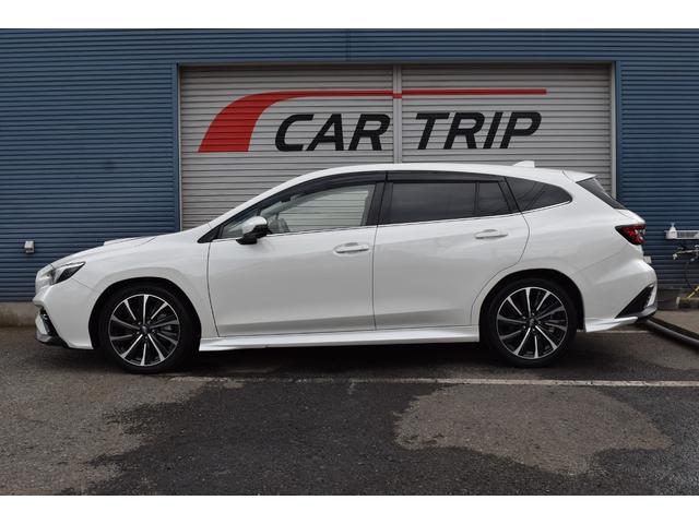 レヴォーグ ＳＴＩスポーツＲ　ＥＸ　衝突被害軽減　スバルリヤビークルディテクション　サンルーフ　クルーズコントロール　ディスプレイオ－ディオ　フルセグ　フロント・サイド・バックカメラ　レ－ンキ－プアシスト　電動リアゲ－ト　ＥＴＣ（6枚目）