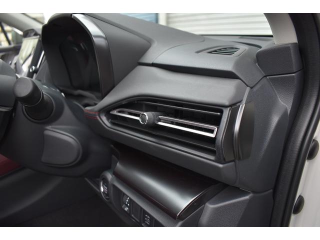 レヴォーグ ＳＴＩスポーツＲ　ＥＸ　衝突被害軽減　スバルリヤビークルディテクション　サンルーフ　クルーズコントロール　ディスプレイオ－ディオ　フルセグ　フロント・サイド・バックカメラ　レ－ンキ－プアシスト　電動リアゲ－ト　ＥＴＣ（29枚目）