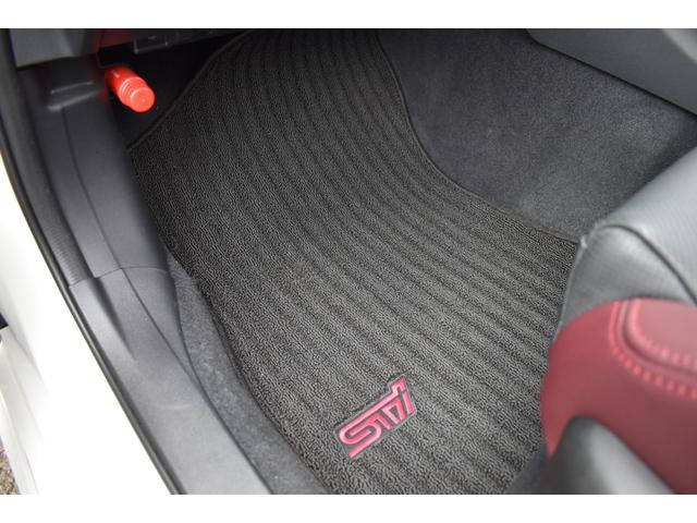 レヴォーグ ＳＴＩスポーツＲ　ＥＸ　衝突被害軽減　スバルリヤビークルディテクション　サンルーフ　クルーズコントロール　ディスプレイオ－ディオ　フルセグ　フロント・サイド・バックカメラ　レ－ンキ－プアシスト　電動リアゲ－ト　ＥＴＣ（54枚目）