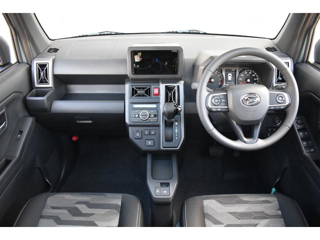 タフト G ダーククロムベンチャー 届出済未使用車 スマートアシスト サンル-フ ブレ-キ制御付誤発進抑制機能 レ-ンキ-プ 障害物センサ- シートヒーター クルーズコントロール プッシュスタート LEDヘッドライト 純正アルミホイール(17枚目)