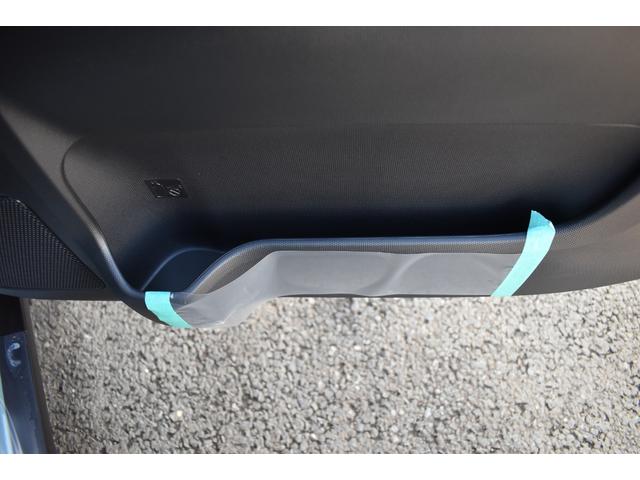 タフト G ダーククロムベンチャー 届出済未使用車 スマートアシスト サンル-フ ブレ-キ制御付誤発進抑制機能 レ-ンキ-プ 障害物センサ- シートヒーター クルーズコントロール プッシュスタート LEDヘッドライト 純正アルミホイール(50枚目)