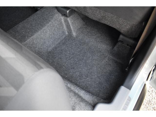 タフト G ダーククロムベンチャー 届出済未使用車 スマートアシスト サンル-フ ブレ-キ制御付誤発進抑制機能 レ-ンキ-プ 障害物センサ- シートヒーター クルーズコントロール プッシュスタート LEDヘッドライト 純正アルミホイール(53枚目)