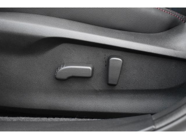 レヴォーグ STIスポーツ EX ブラックインテリアセレクション 衝突被害軽減 スバルリヤビークルディテクション マルチビューモニター ディスプレイオ-ディオ フルセグ レーンキープアシスト 後退時ブレーキアシスト クルーズコントロール 電動シート シートヒーター(33枚目)