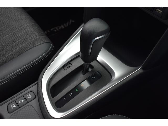 ヤリスクロス ハイブリッドZ トヨタセーフティセンス ブラインドスポットモニター 1オーナー ディスプレイオ-ディオ フルセグ ETC2.0 シートヒーター パノラミックビュ-モニター 電動シート レーンキープアシスト 純正アルミ(13枚目)