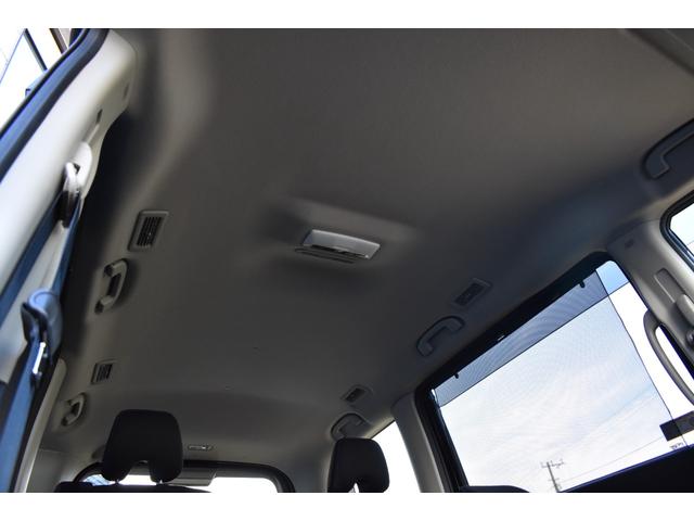 セレナ ｅ－パワー　オーテック　セーフティパッケージ　プロパイロット　パーキングアシスト　ＥＴＣ　ＳＤナビ　フルセグ　ハンズフリ－オ－トスライドドア　アラウンドビュ－モニター　ドライブレコーダー　レーンキープアシスト　シートヒーター　ＬＥＤヘッドライト（14枚目）