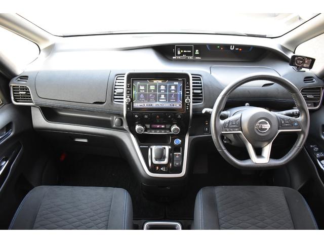 セレナ ｅ－パワー　オーテック　セーフティパッケージ　プロパイロット　パーキングアシスト　ＥＴＣ　ＳＤナビ　フルセグ　ハンズフリ－オ－トスライドドア　アラウンドビュ－モニター　ドライブレコーダー　レーンキープアシスト　シートヒーター　ＬＥＤヘッドライト（17枚目）