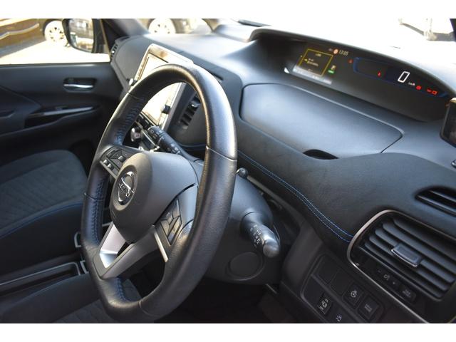 セレナ ｅ－パワー　オーテック　セーフティパッケージ　プロパイロット　パーキングアシスト　ＥＴＣ　ＳＤナビ　フルセグ　ハンズフリ－オ－トスライドドア　アラウンドビュ－モニター　ドライブレコーダー　レーンキープアシスト　シートヒーター　ＬＥＤヘッドライト（32枚目）