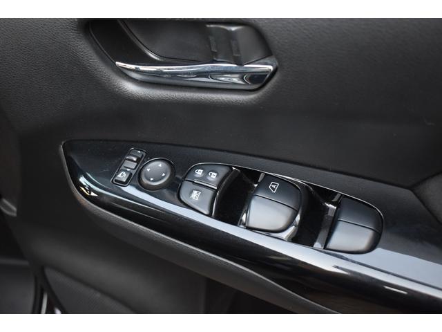 セレナ ｅ－パワー　オーテック　セーフティパッケージ　プロパイロット　パーキングアシスト　ＥＴＣ　ＳＤナビ　フルセグ　ハンズフリ－オ－トスライドドア　アラウンドビュ－モニター　ドライブレコーダー　レーンキープアシスト　シートヒーター　ＬＥＤヘッドライト（50枚目）