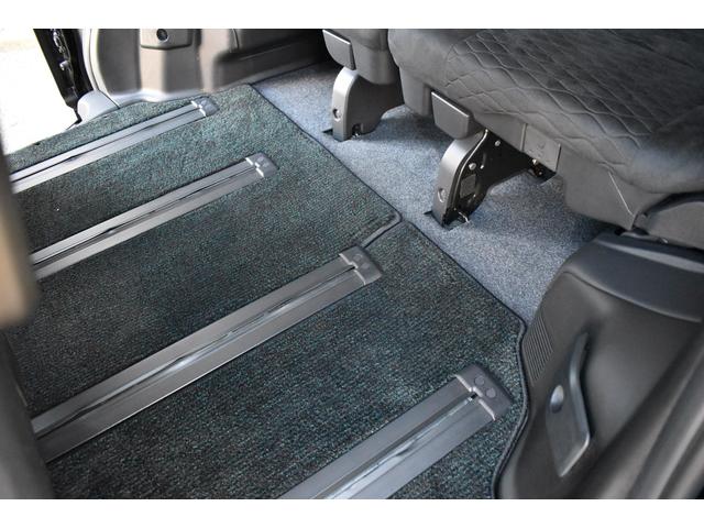 セレナ ｅ－パワー　オーテック　セーフティパッケージ　プロパイロット　パーキングアシスト　ＥＴＣ　ＳＤナビ　フルセグ　ハンズフリ－オ－トスライドドア　アラウンドビュ－モニター　ドライブレコーダー　レーンキープアシスト　シートヒーター　ＬＥＤヘッドライト（57枚目）