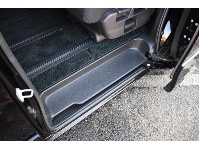 セレナ ｅ－パワー　オーテック　セーフティパッケージ　プロパイロット　パーキングアシスト　ＥＴＣ　ＳＤナビ　フルセグ　ハンズフリ－オ－トスライドドア　アラウンドビュ－モニター　ドライブレコーダー　レーンキープアシスト　シートヒーター　ＬＥＤヘッドライト（63枚目）