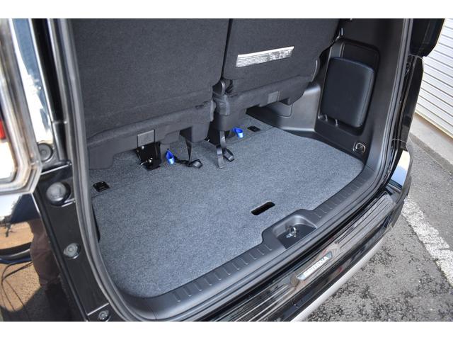 セレナ ｅ－パワー　オーテック　セーフティパッケージ　プロパイロット　パーキングアシスト　ＥＴＣ　ＳＤナビ　フルセグ　ハンズフリ－オ－トスライドドア　アラウンドビュ－モニター　ドライブレコーダー　レーンキープアシスト　シートヒーター　ＬＥＤヘッドライト（68枚目）