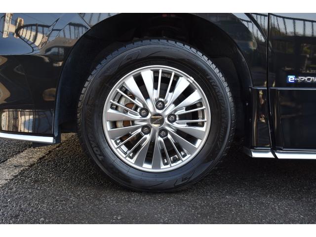 セレナ ｅ－パワー　オーテック　セーフティパッケージ　プロパイロット　パーキングアシスト　ＥＴＣ　ＳＤナビ　フルセグ　ハンズフリ－オ－トスライドドア　アラウンドビュ－モニター　ドライブレコーダー　レーンキープアシスト　シートヒーター　ＬＥＤヘッドライト（79枚目）