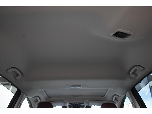 レヴォーグ ＳＴＩスポーツ　ＥＸ　衝突被害軽減　スバルリヤビークルディテクション　サンルーフ　クルーズコントロール　ディスプレイオ－ディオ　フルセグ　フロント・サイド・バックカメラ　レ－ンキ－プアシスト　電動リアゲ－ト　シートヒーター（14枚目）