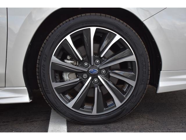 レヴォーグ ＳＴＩスポーツ　ＥＸ　衝突被害軽減　スバルリヤビークルディテクション　サンルーフ　クルーズコントロール　ディスプレイオ－ディオ　フルセグ　フロント・サイド・バックカメラ　レ－ンキ－プアシスト　電動リアゲ－ト　シートヒーター（21枚目）