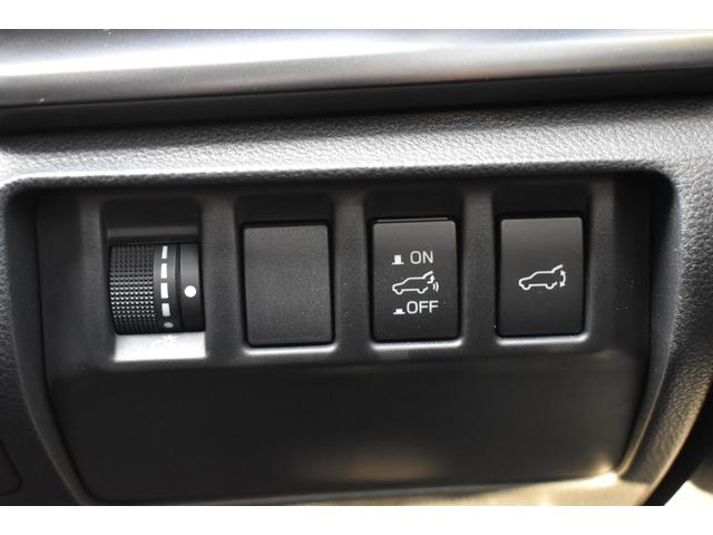 レヴォーグ ＳＴＩスポーツ　ＥＸ　衝突被害軽減　スバルリヤビークルディテクション　サンルーフ　クルーズコントロール　ディスプレイオ－ディオ　フルセグ　フロント・サイド・バックカメラ　レ－ンキ－プアシスト　電動リアゲ－ト　シートヒーター（29枚目）