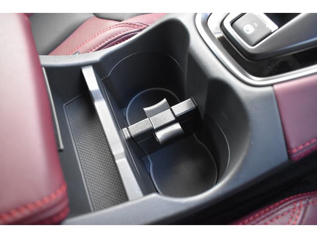 レヴォーグ ＳＴＩスポーツ　ＥＸ　衝突被害軽減　スバルリヤビークルディテクション　サンルーフ　クルーズコントロール　ディスプレイオ－ディオ　フルセグ　フロント・サイド・バックカメラ　レ－ンキ－プアシスト　電動リアゲ－ト　シートヒーター（31枚目）