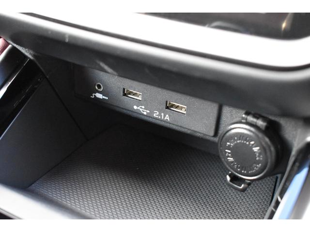 レヴォーグ ＳＴＩスポーツ　ＥＸ　衝突被害軽減　スバルリヤビークルディテクション　サンルーフ　クルーズコントロール　ディスプレイオ－ディオ　フルセグ　フロント・サイド・バックカメラ　レ－ンキ－プアシスト　電動リアゲ－ト　シートヒーター（33枚目）