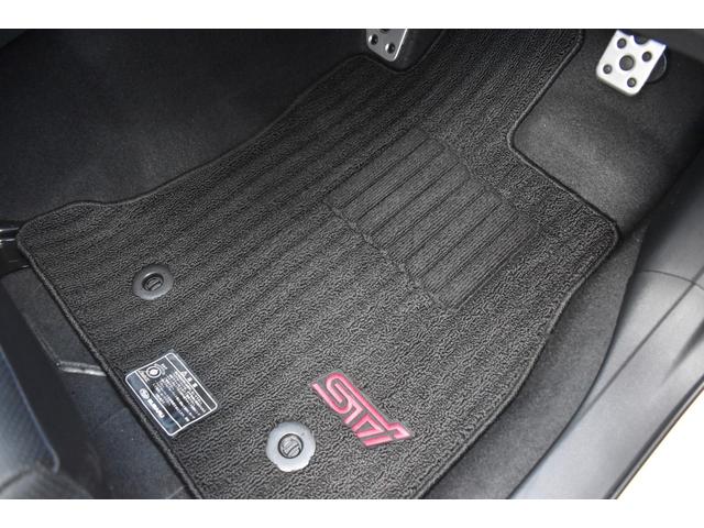 レヴォーグ ＳＴＩスポーツ　ＥＸ　衝突被害軽減　スバルリヤビークルディテクション　サンルーフ　クルーズコントロール　ディスプレイオ－ディオ　フルセグ　フロント・サイド・バックカメラ　レ－ンキ－プアシスト　電動リアゲ－ト　シートヒーター（36枚目）