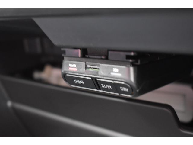 レヴォーグ ＳＴＩスポーツ　ＥＸ　衝突被害軽減　スバルリヤビークルディテクション　サンルーフ　クルーズコントロール　ディスプレイオ－ディオ　フルセグ　フロント・サイド・バックカメラ　レ－ンキ－プアシスト　電動リアゲ－ト　シートヒーター（49枚目）