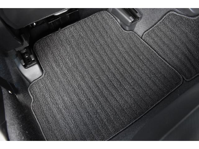 レヴォーグ ＳＴＩスポーツ　ＥＸ　衝突被害軽減　スバルリヤビークルディテクション　サンルーフ　クルーズコントロール　ディスプレイオ－ディオ　フルセグ　フロント・サイド・バックカメラ　レ－ンキ－プアシスト　電動リアゲ－ト　シートヒーター（56枚目）