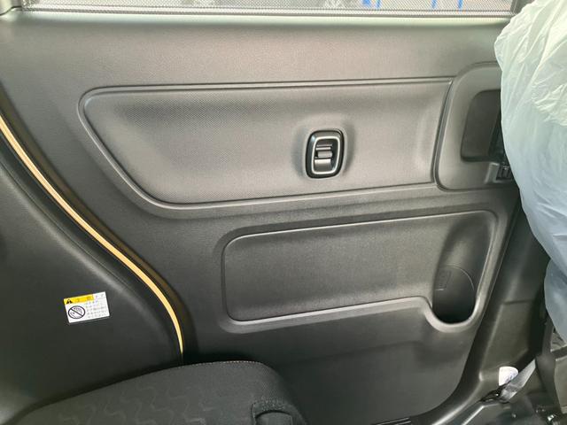 スペーシアギア ハイブリッドＸＺ　ハイブリッドＸＺ（４名）ダムド　ノクトフェイスチェンジキット装着　全包囲モニター付きメモリーナビ９インチ　電動パーキング　スマートキー　ステアリングヒーター　スリムサーキュレーター（16枚目）