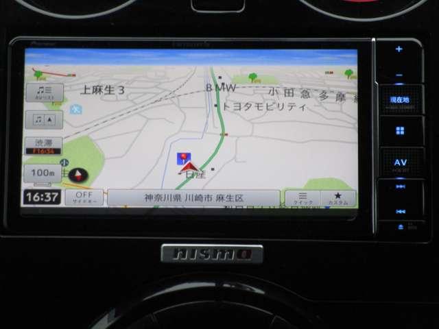 ノート １．２　ＮＩＳＭＯ　ＥＣＯモード　記録簿付き　エアバック　アルミ　Ｗエアバック　パワーステアリング　キーレスエントリー　フルオートエアコン　ＡＢＳ　パワーウインドウ　パイオニア製ナビゲーション＆バックカメラ　バイザー（4枚目）