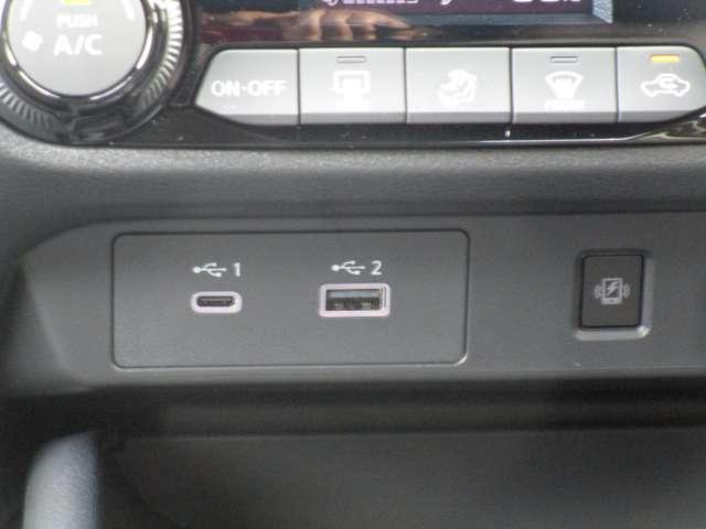 オーラ １．２　Ｇ　ニッサンコネクトナビ・ボーズオーディオ・　自動（被害軽減）ブレーキ　試乗車アップ　ＬＥＤ　ＬＫＡ　サイドカメラ　ＥＴＣ　ドライブレコーダー　カーテンエアバッグ　イモビライザー　アルミホイール　インテリジェントキー　パワーウィンドウ　ナビＴＶ（12枚目）