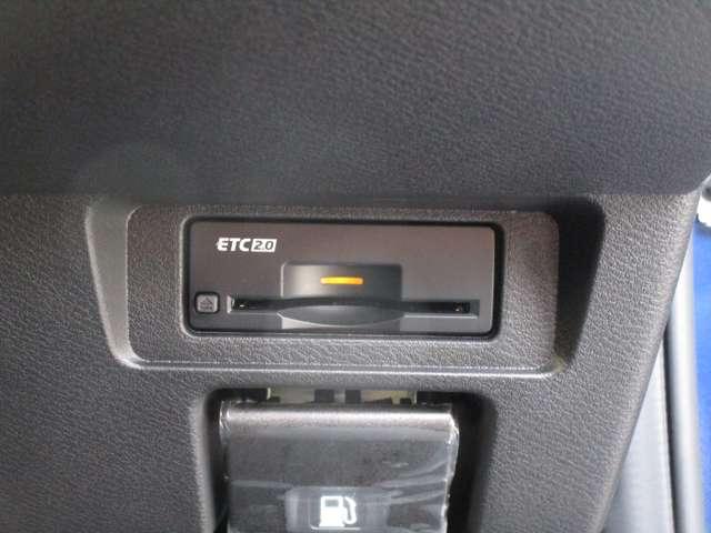 オーラ １．２　Ｇ　ニッサンコネクトナビ・ボーズオーディオ・　自動（被害軽減）ブレーキ　試乗車アップ　ＬＥＤ　ＬＫＡ　サイドカメラ　ＥＴＣ　ドライブレコーダー　カーテンエアバッグ　イモビライザー　アルミホイール　インテリジェントキー　パワーウィンドウ　ナビＴＶ（13枚目）