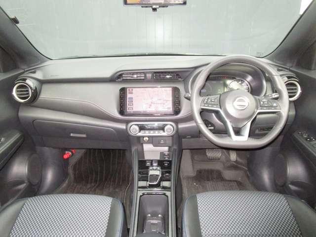 キックス X FOUR (e-POWER) 4WD ナビTV LEDライト 踏み間違い防止 アラウンドビュ- 試乗車UP ETC 盗難防止システム 車線逸脱警報 インテリキー バックモニター ワンオーナー オートエアコン 4WD アイドリングストップ(3枚目)