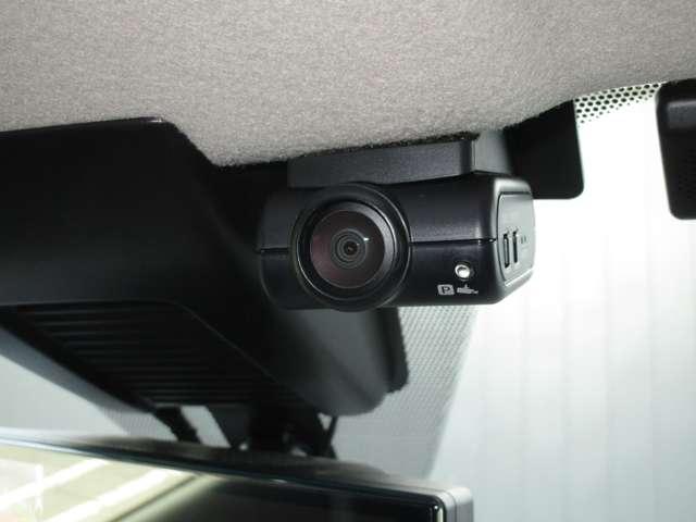 キックス X FOUR (e-POWER) 4WD ナビTV LEDライト 踏み間違い防止 アラウンドビュ- 試乗車UP ETC 盗難防止システム 車線逸脱警報 インテリキー バックモニター ワンオーナー オートエアコン 4WD アイドリングストップ(10枚目)