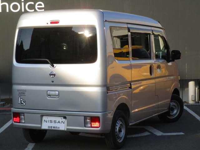 ＮＶ１００クリッパーバン ６６０　ＤＸ　ハイルーフ　５ＡＧＳ車　パワーウィンドー　パワステ付き　運転席エアバック　エアコン　ＡＢＳ付き（2枚目）