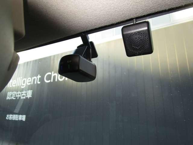 ＮＶ１００クリッパーバン ６６０　ＤＸ　ハイルーフ　５ＡＧＳ車　パワーウィンドー　パワステ付き　運転席エアバック　エアコン　ＡＢＳ付き（8枚目）