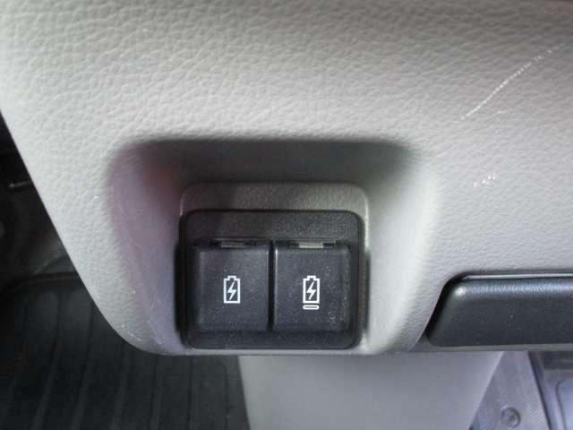 ＮＶ１００クリッパーバン ６６０　ＤＸ　ハイルーフ　５ＡＧＳ車　パワーウィンドー　パワステ付き　運転席エアバック　エアコン　ＡＢＳ付き（10枚目）