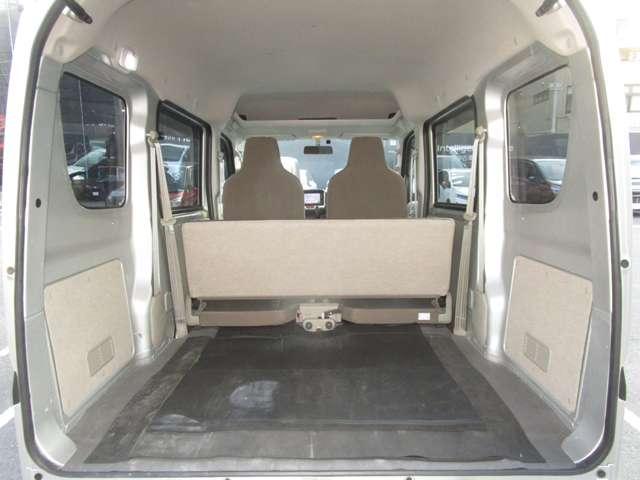 ＮＶ１００クリッパーバン ６６０　ＤＸ　ハイルーフ　５ＡＧＳ車　パワーウィンドー　パワステ付き　運転席エアバック　エアコン　ＡＢＳ付き（19枚目）