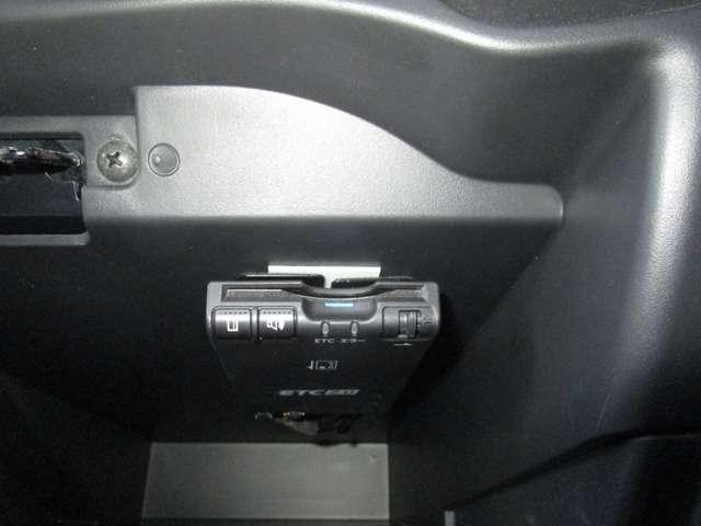 ノート 1.2 X MM318D-Wナビゲーション&バックカメラ・ETC2.0・フロントドライブレコーダー・Hiビームアシスト・エマージェンシーブレーキ・踏み間違い防止・VDC&LWD・インテリジェントキー(9枚目)