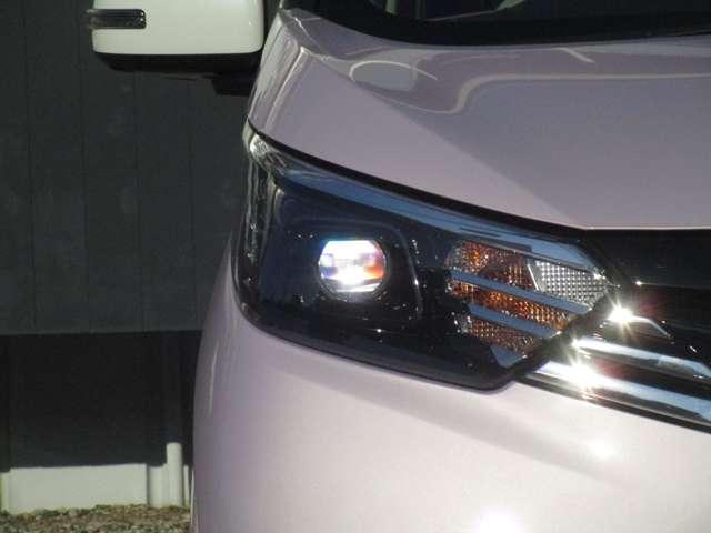 デイズ ボレロ 試乗車・MM223D-Lナビゲーション&アラウン 試乗車アップ 全周囲モニター 禁煙車 メモリーナビ 1オーナー 車線逸脱警報 ドライブレコーダー フルオートエアコン スマートキー Wエアバック ETC 衝突回避支援 HIビームアシスト LEDランプ(35枚目)