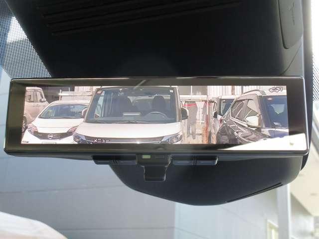 セレナ ２．０　ＡＵＴＥＣＨ　ニッサンコネクトナビゲーション＆アラウン　試乗車　両側オートスライドドア　衝突軽減ブレーキ　アラウンドビューモニター　禁煙車　ＬＥＤライト　ドライブレコーダー　インテリキー　サイドカメラ　アイドリングストップ　バックカメラ　キーレス　ナビＴＶ（18枚目）