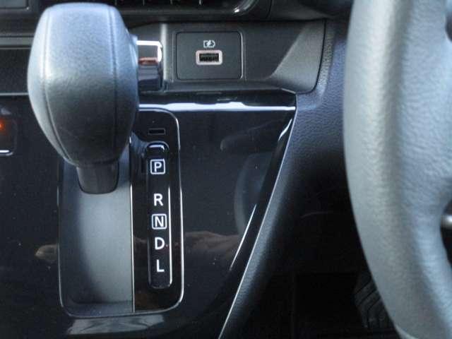 デイズ ６６０　ハイウェイスターＸ　１オーナー　ナビ　オートエアコン　記録簿　アルミホイール　メモリーナビ　パワーステアリング　パワーウィンドウ　運転席エアバッグ　ＡＢＳ（15枚目）