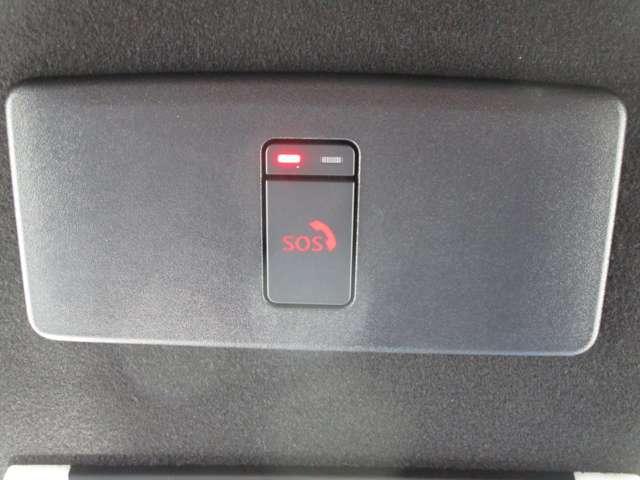 オーラ １．２　ＮＩＳＭＯ　カーナビ　定期点検記録簿　アルミホイール　運転席エアバッグ　メモリーナビ　ＡＢＳ　フルオートエアコン　パワーウィンドウ　パワーステアリング　１オーナ－（8枚目）